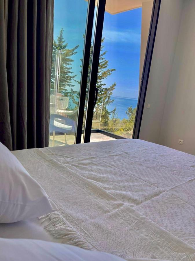 Summer Wine Boutique Hotel Dhërmi Esterno foto