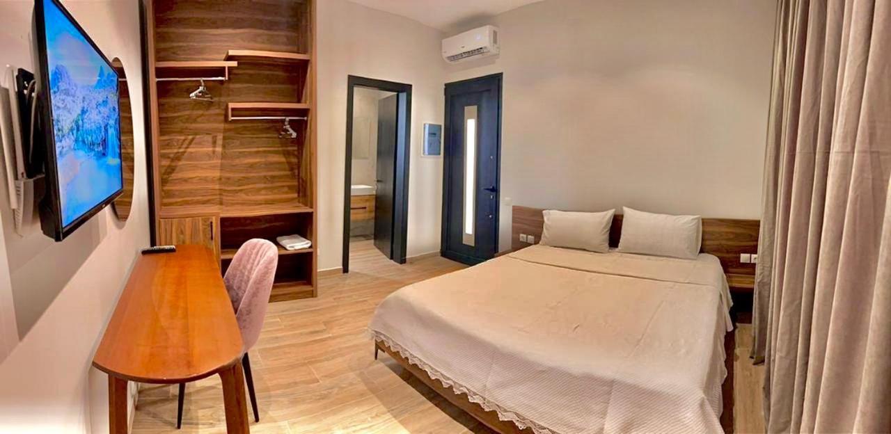 Summer Wine Boutique Hotel Dhërmi Esterno foto