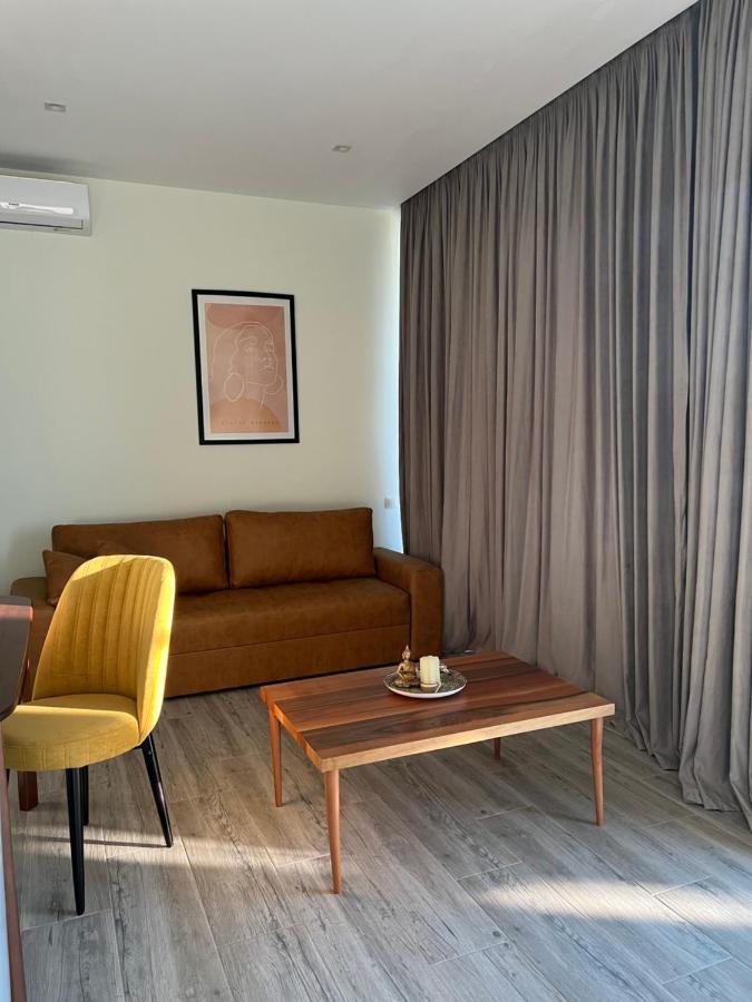 Summer Wine Boutique Hotel Dhërmi Esterno foto
