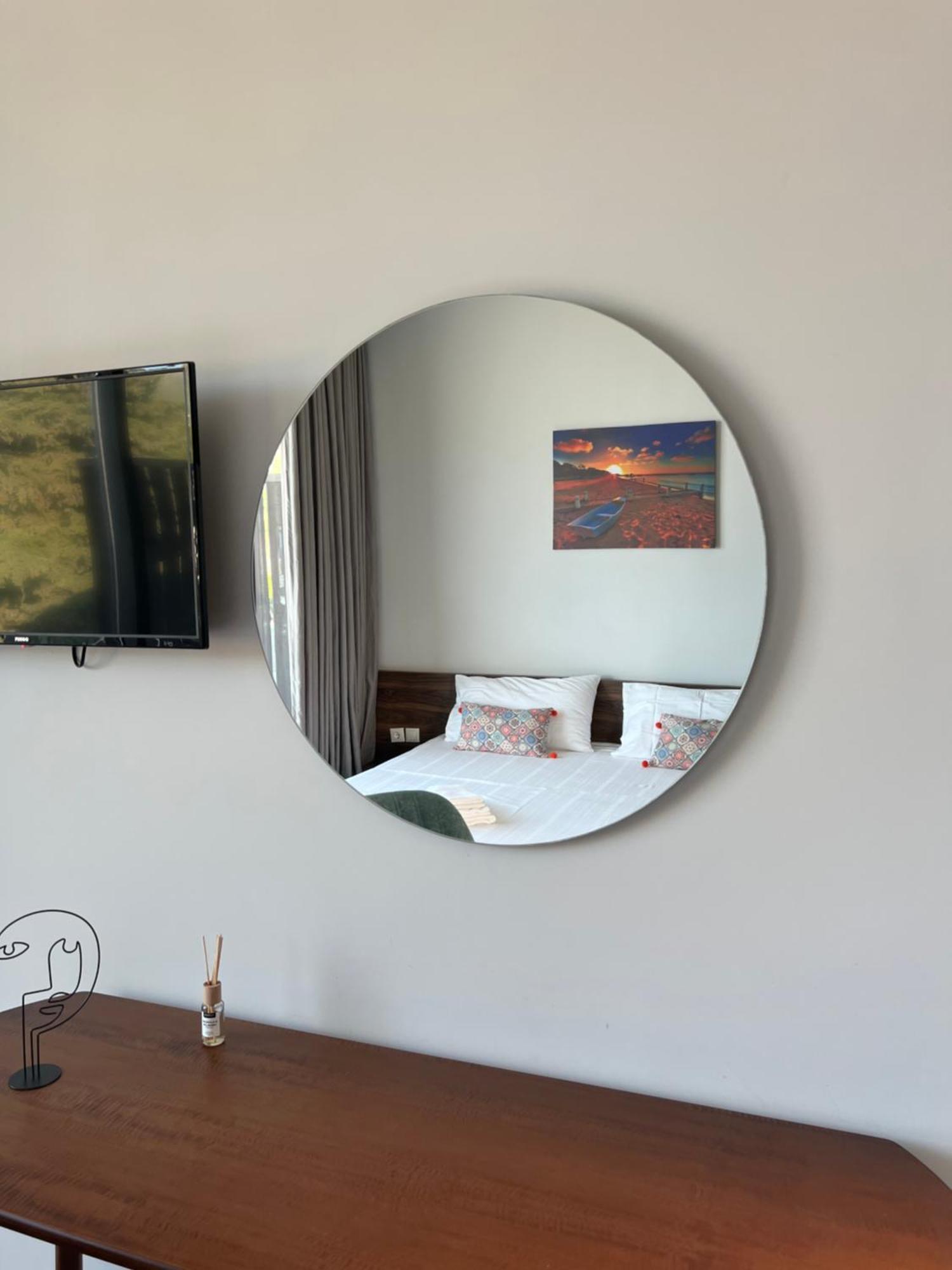Summer Wine Boutique Hotel Dhërmi Esterno foto